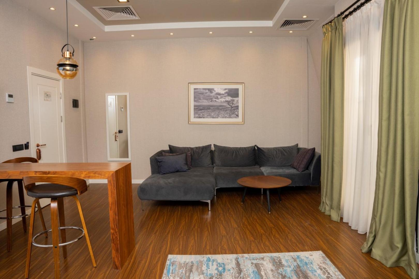 Port Rivoli Hotel Баку Экстерьер фото