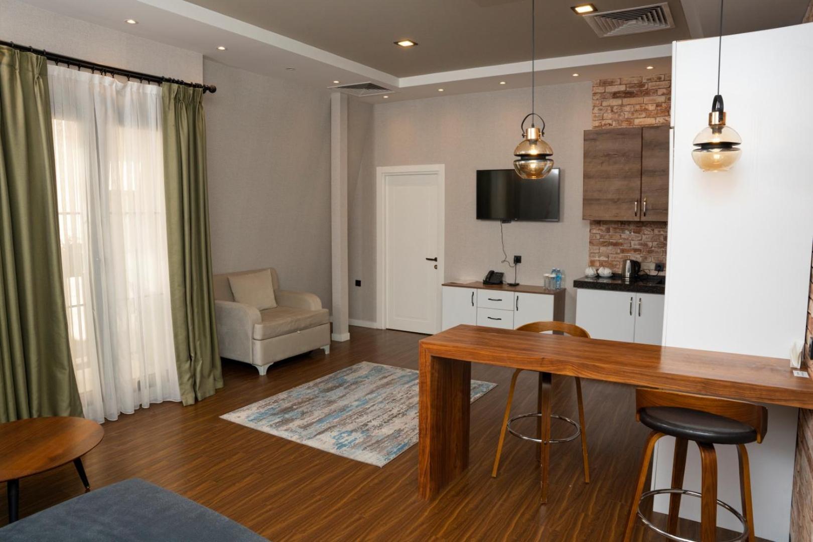 Port Rivoli Hotel Баку Экстерьер фото